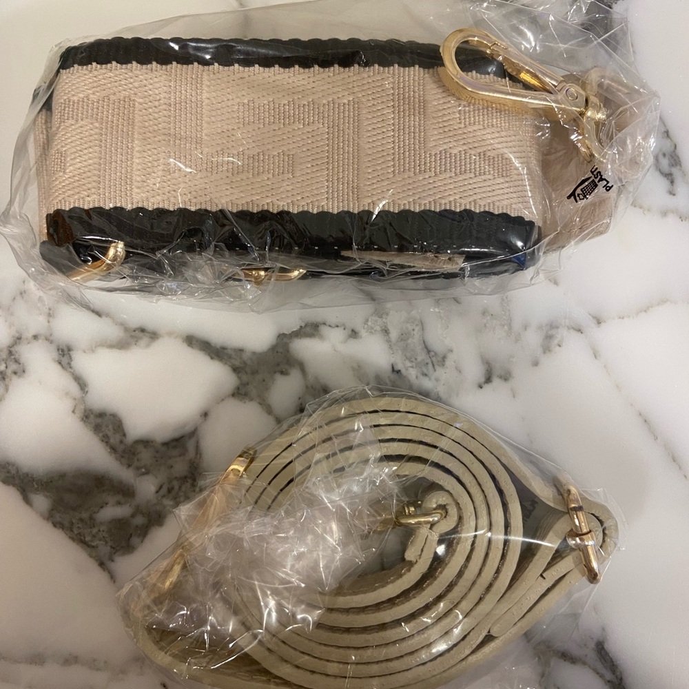 Scuola Del Cuoio Leather Crossbody Bag - Picture 7 of 7